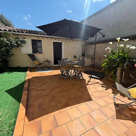 קונייאק Charmante Maison Avec Cour Privative מראה חיצוני תמונה